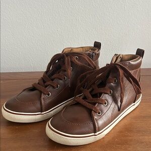 Cat & Jack Brown Kids Sneakers high top sz 2